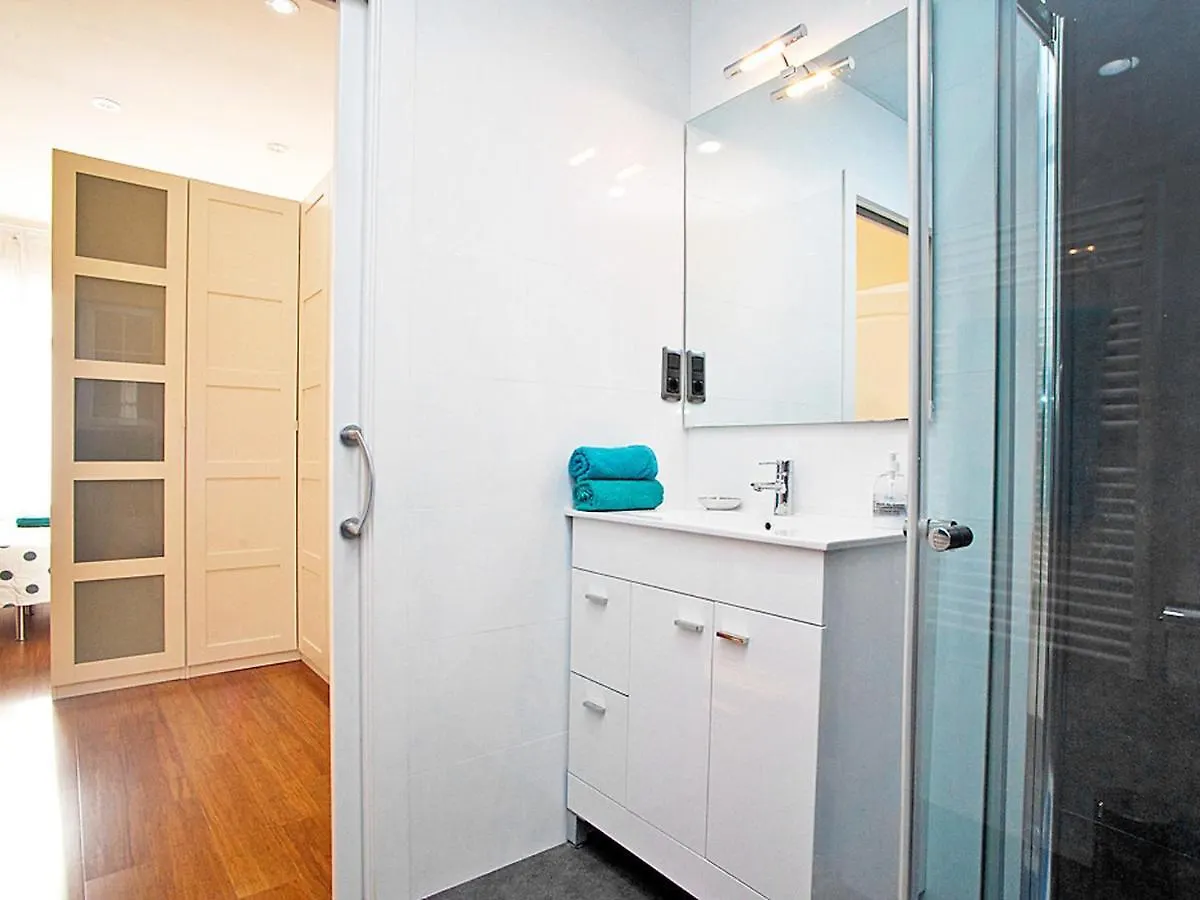 Apartment Eixample Esquerre Gran Via Balmes By Interhome Barcelona